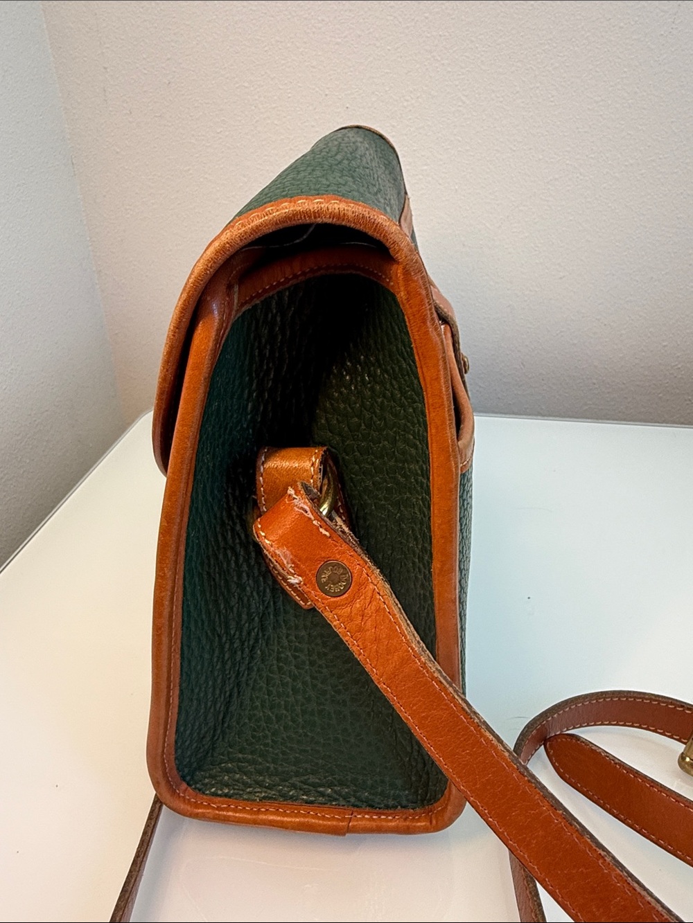 Vintage Dooney & Bourke Essex - Green Pebbled Leather Crossbody with Brown Trim - Picture 11 of 13